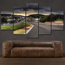 Charger l'image dans la galerie, Circuit de Spa-Francorchamps 5-piece framed canvas print – wall art gift for sports car enthusiasts