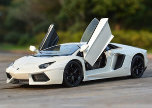 Lamborghini Aventador Alloy Car Model FREE Shipping Worldwide!!