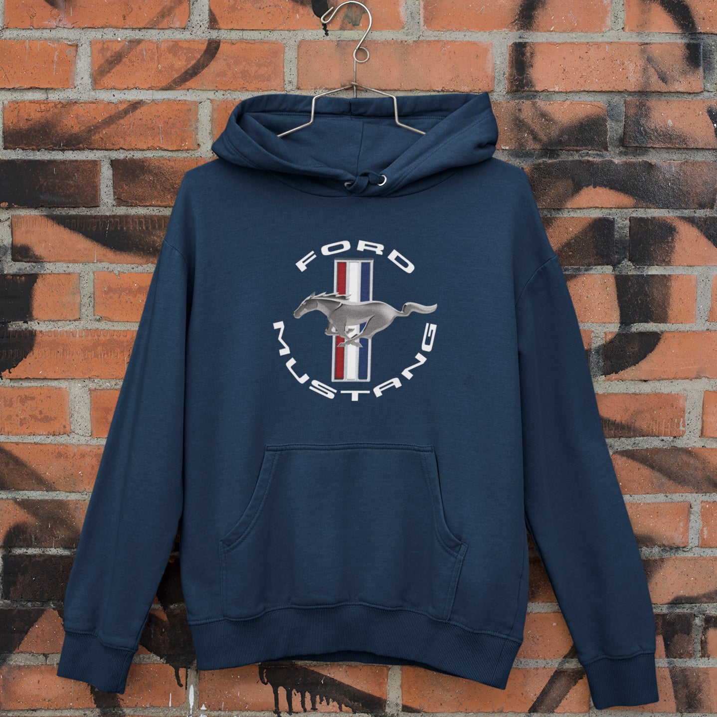 Mustang Model Names Sweat à Capuche Homme - Hoodie Confortable 241g Coupe Classique