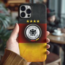 Laden Sie das Bild in den Galerie-Viewer, Audi Carbon Fiber Tempered Glass iPhone Hülle KOSTENLOSER Versand weltweit